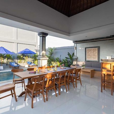 Phoenix Bed And Breakfast 4 Canggu  Bagian luar foto