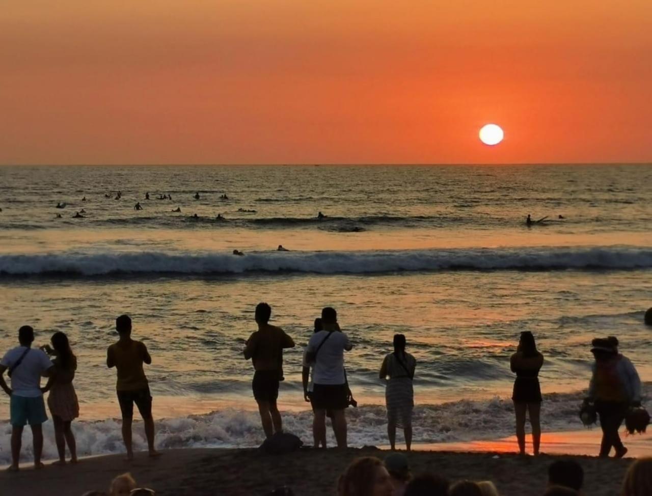 Phoenix Bed And Breakfast 4 Canggu  Bagian luar foto