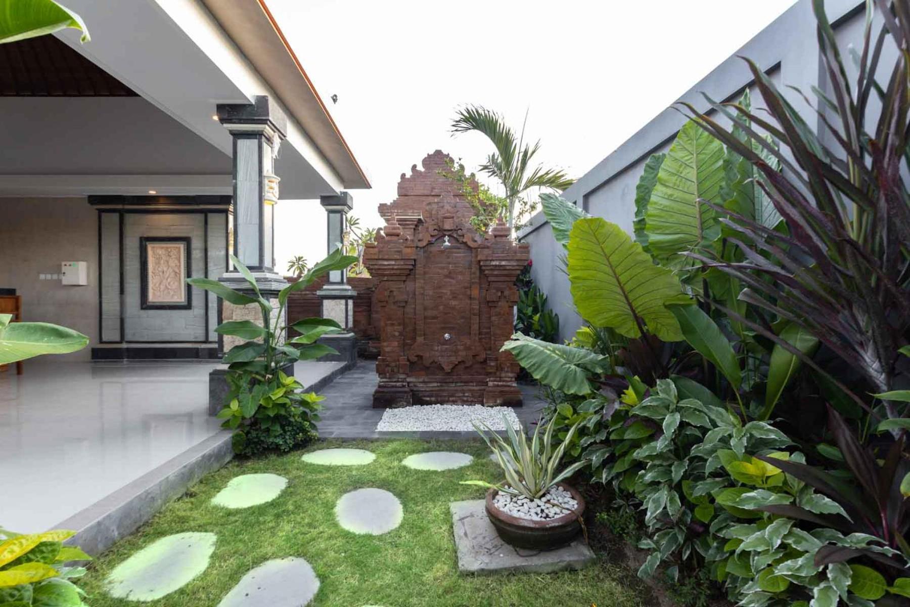 Phoenix Bed And Breakfast 4 Canggu  Bagian luar foto