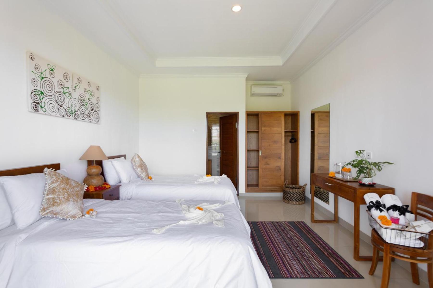Phoenix Bed And Breakfast 4 Canggu  Bagian luar foto